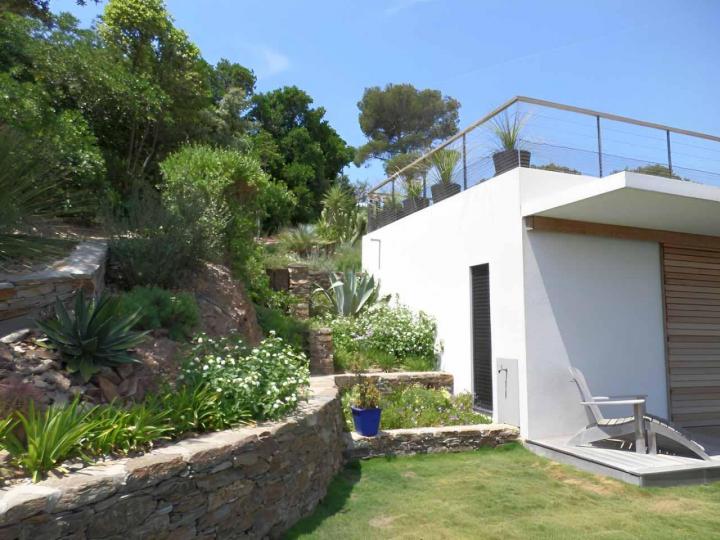 Sous bassement de villa habitable Hyères