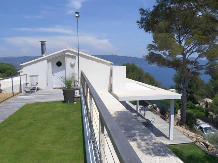 Confiez-nous la pose de votre toit terrasse accessible.